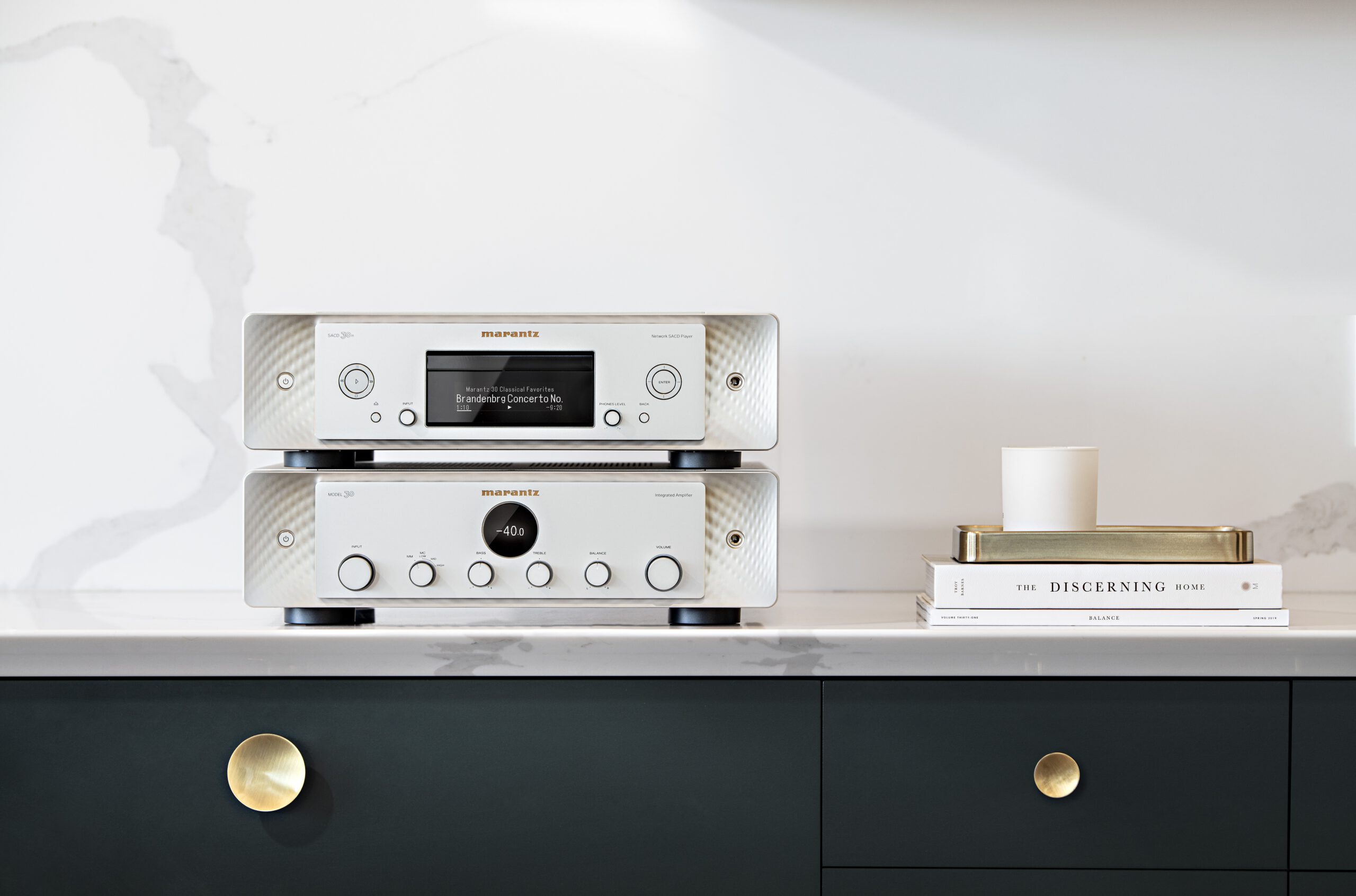 Marantz_Model30_SACD30_Combo_Silver_lifestyle4 - What HI-FI? Thailand